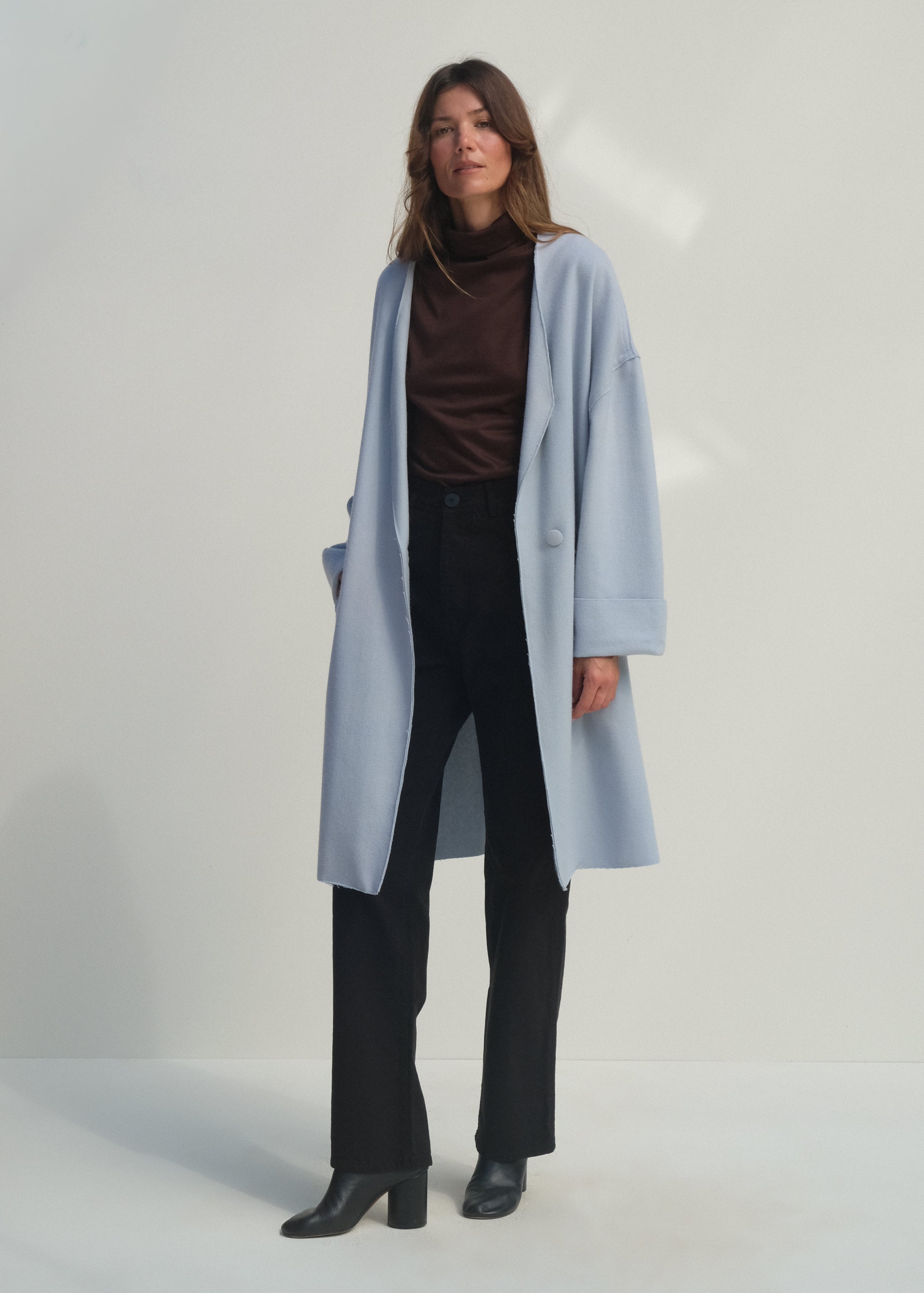 Marine Layer - Powder Blue Haze - Jesse Kamm