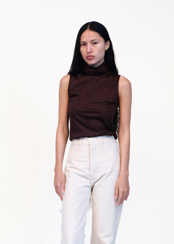 Sleeveless Turtleneck - Raisin