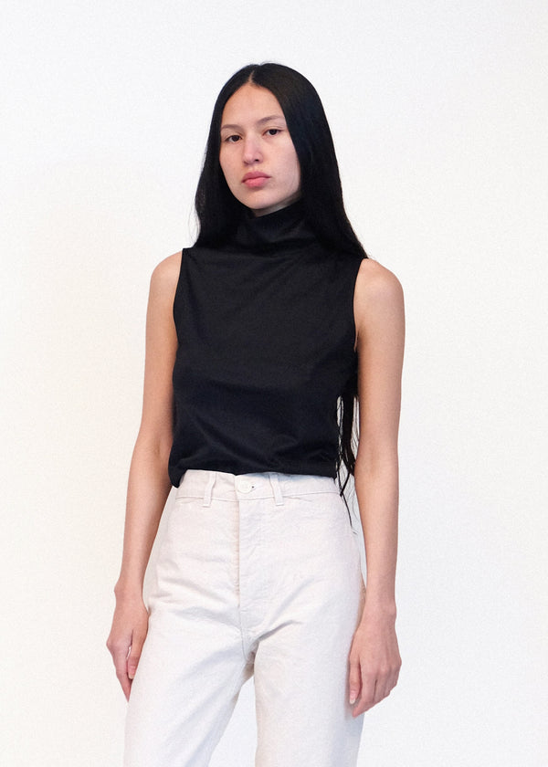 Sleeveless Turtleneck - Black