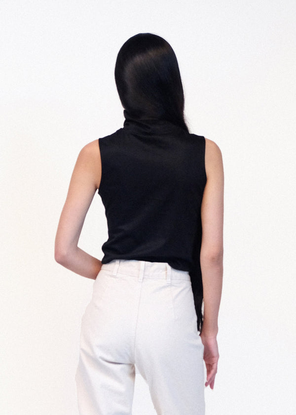 Sleeveless Turtleneck - Black