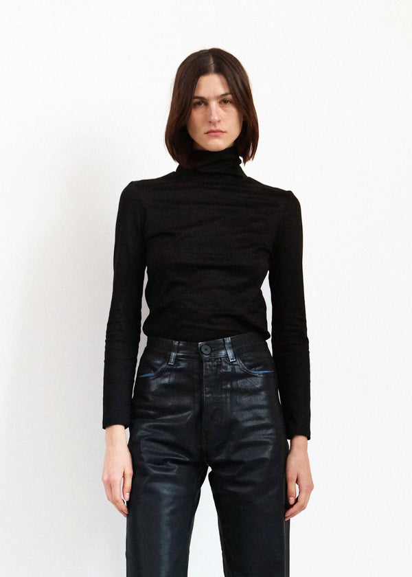 Classic Turtleneck - Black