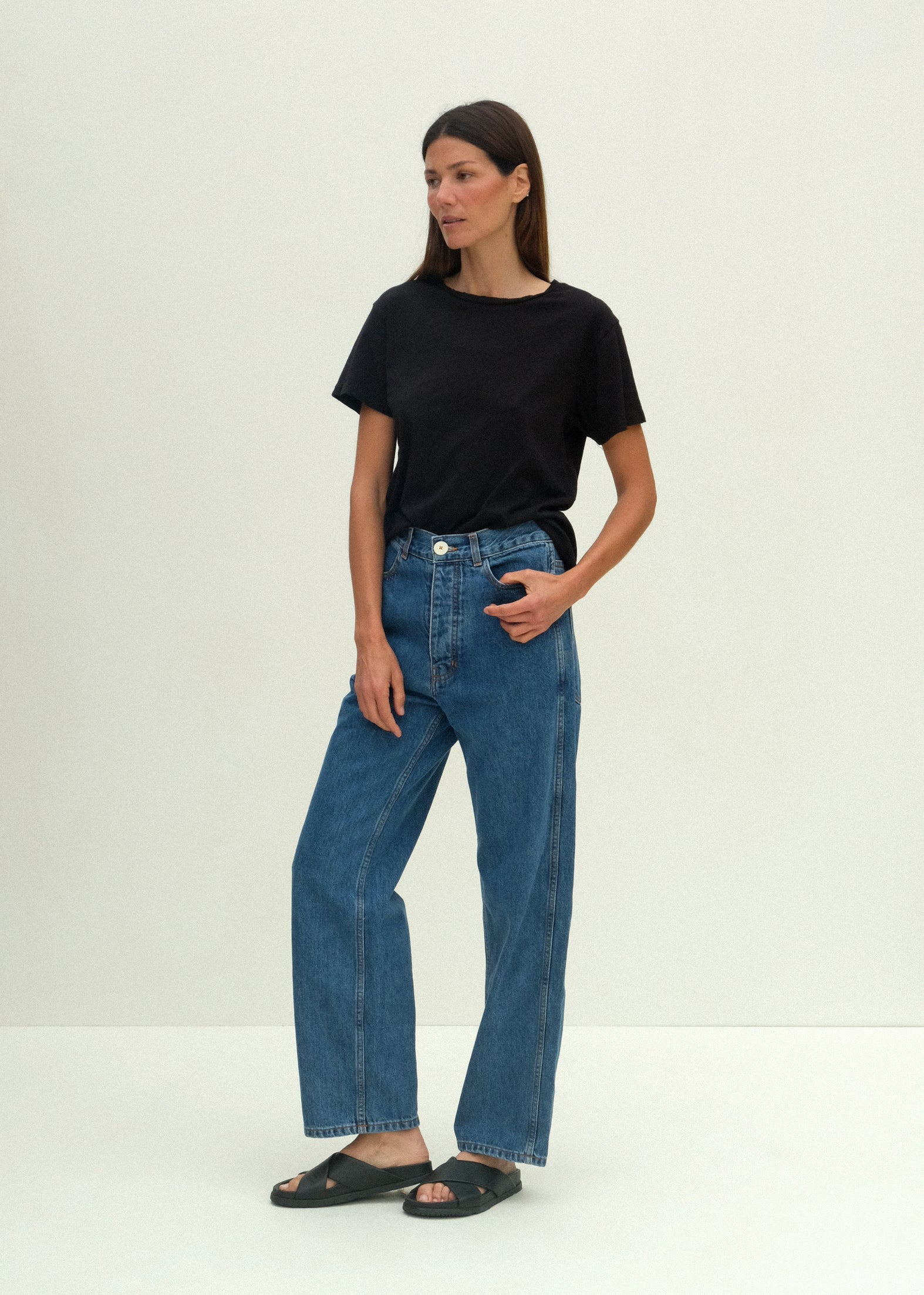 Bowery Tee - Black - Jesse Kamm
