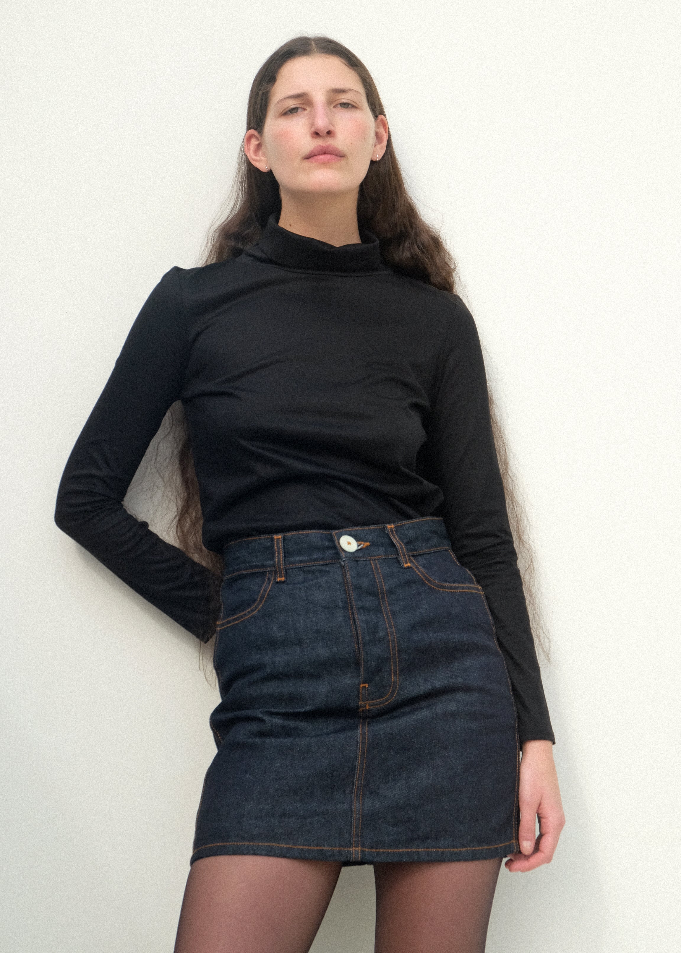 Classic Turtleneck - Black - Jesse Kamm